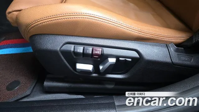 BMW 3 серии 2018 thumb 3