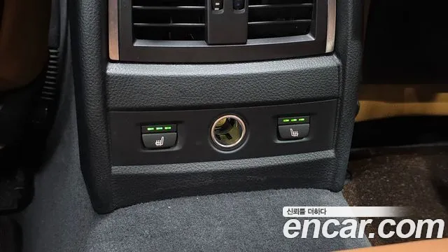 BMW 3 серии 2018 thumb 6
