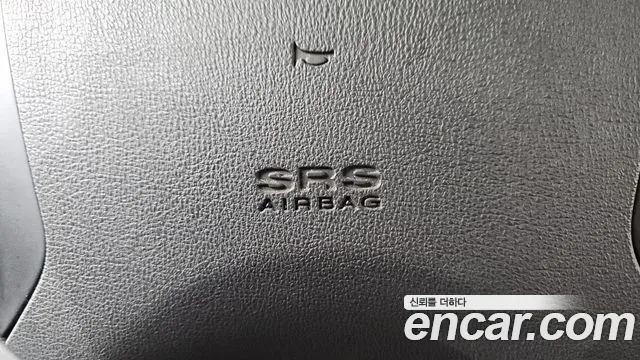 Hyundai Staria 2021 thumb 10