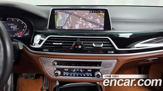 BMW 7 серии 2020 thumb 5