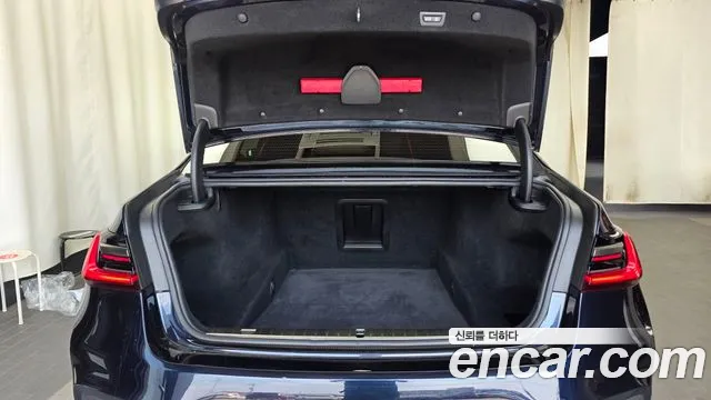 BMW 7 серии 2020 thumb 11