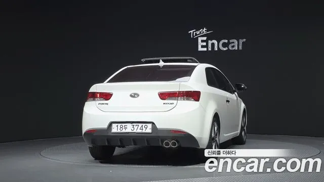 Kia Forte 2010 thumb 8