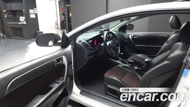 Kia Forte 2010 thumb 3