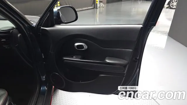 Kia Soul 2017 thumb 10
