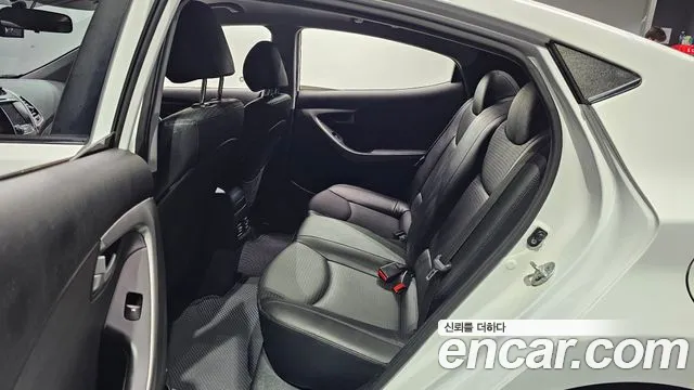 Hyundai Elantra 2014 thumb 4