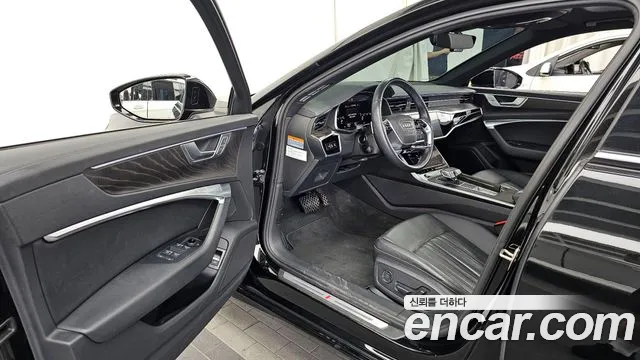 Audi A6 2021 thumb 8