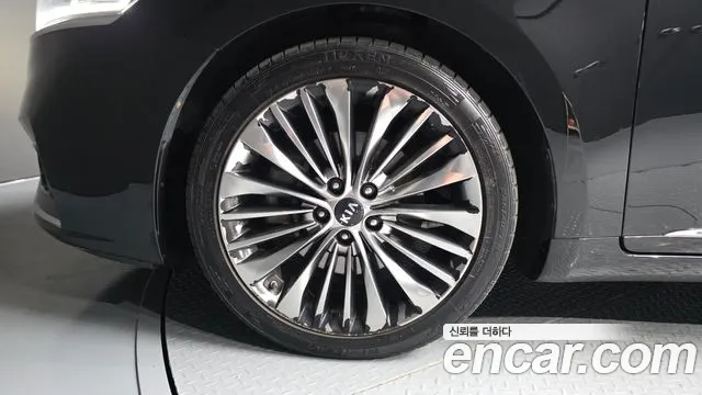 Kia K7 2019 thumb 9