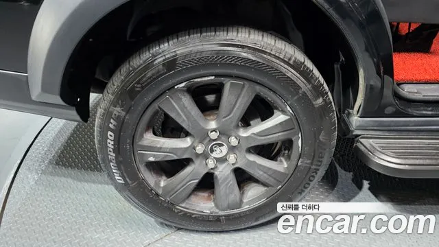 Land Rover Discovery 2008 thumb 10