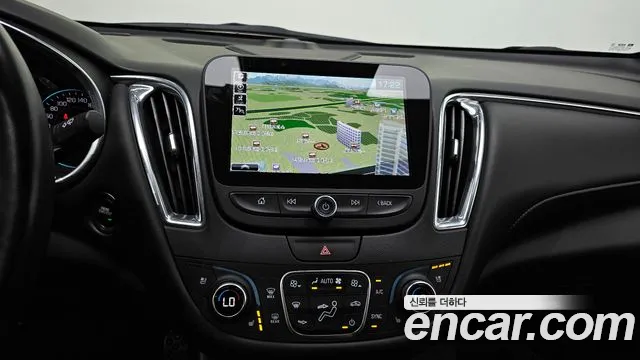 Chevrolet Malibu 2017 thumb 10