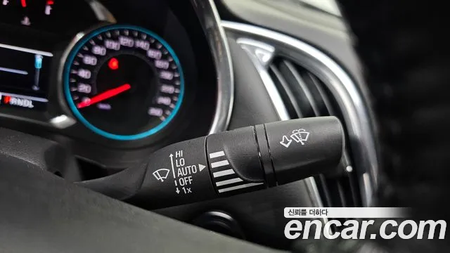 Chevrolet Malibu 2017 thumb 8