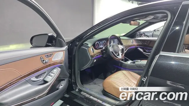 Mercedes-Benz S-Class 2019 thumb 6