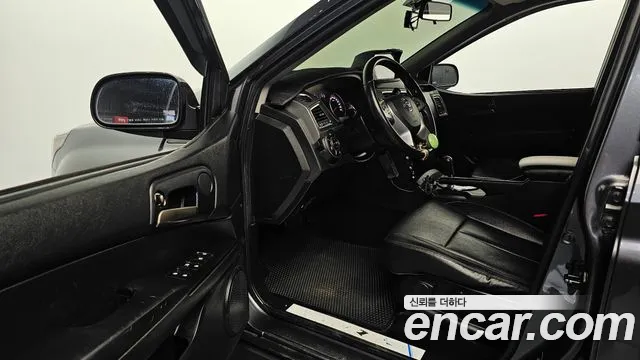 KGM Korando 2017 thumb 8