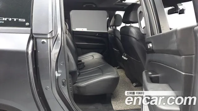 KGM Rexton 2019 thumb 4