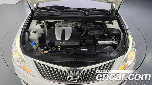 Hyundai Grandeur 2015 thumb 12