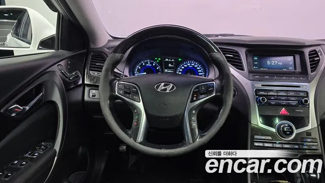 Hyundai Grandeur 2015 thumb 4