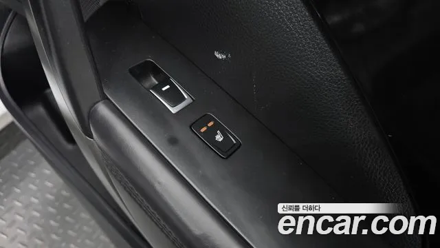Hyundai Grandeur 2015 thumb 3