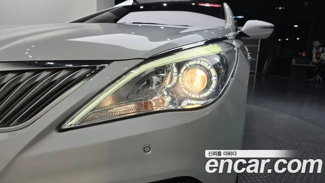 Hyundai Grandeur 2015 thumb 10