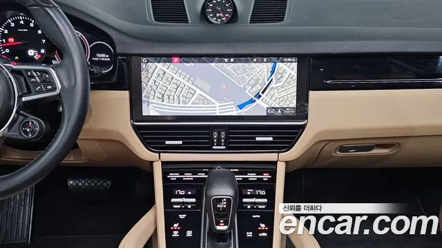 Porsche Cayenne 2019 thumb 9