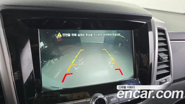 KGM Rexton 2019 thumb 9