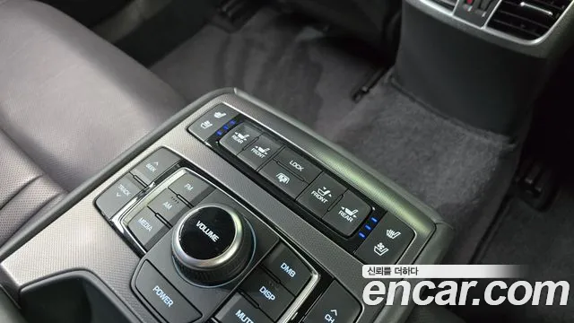 Hyundai Genesis 2014 thumb 2