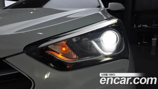 Hyundai Santafe 2017 thumb 7