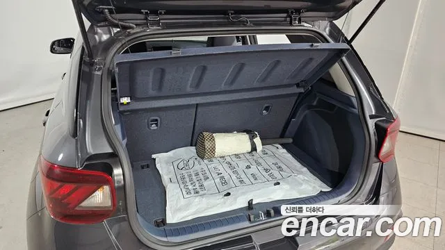 Hyundai Venue 2022 thumb 3