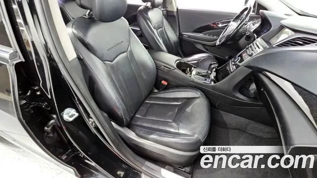 Hyundai Grandeur 2015 thumb 2