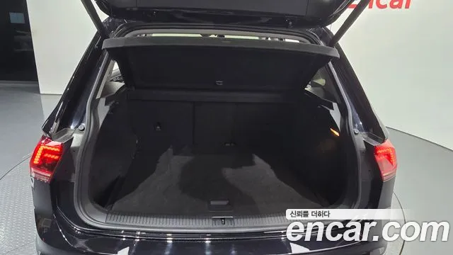 Volkswagen Tiguan 2019 thumb 9