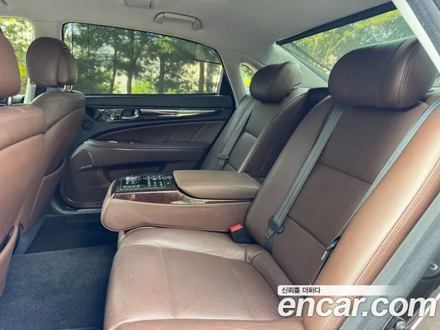 Hyundai Equus 2013 thumb 4