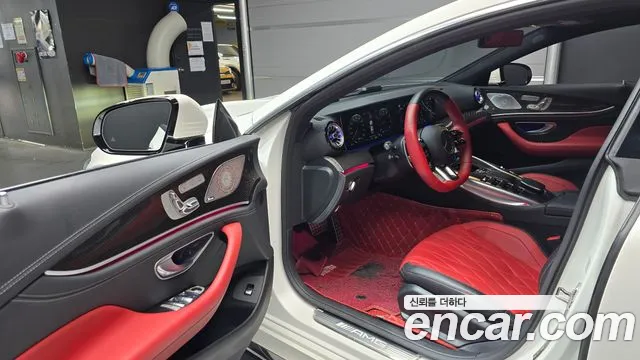 Mercedes-Benz AMG GT 2023 thumb 6