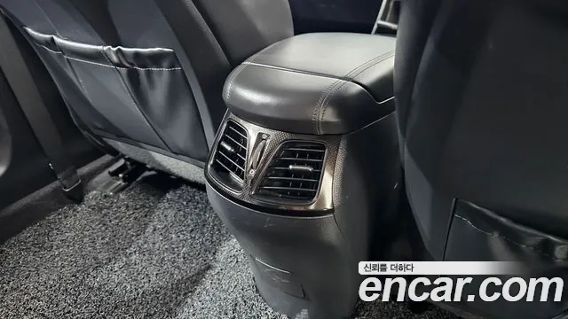 Hyundai Grandeur 2016 thumb 12