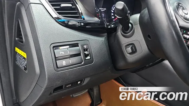 Kia K9 2012 thumb 9