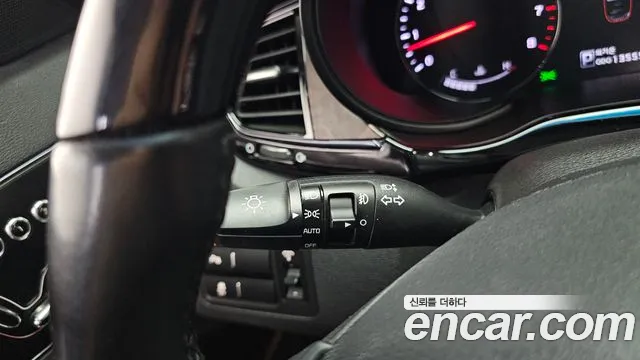 Kia K9 2012 thumb 3