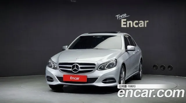 Mercedes-Benz E-Class 2015 thumb 6