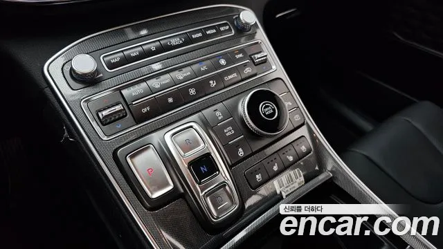 Hyundai Santa Fe 2022 thumb 5