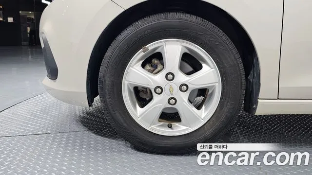 Chevrolet Spark 2015 thumb 11