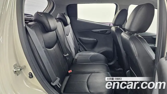 Chevrolet Spark 2015 thumb 8