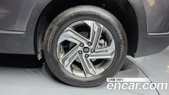 Hyundai Santa Fe 2022 thumb 4