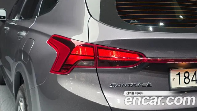 Hyundai Santa Fe 2022 thumb 6