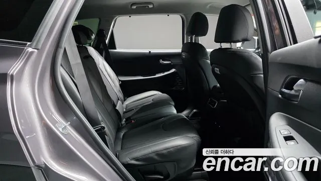 Hyundai Santa Fe 2022 thumb 7