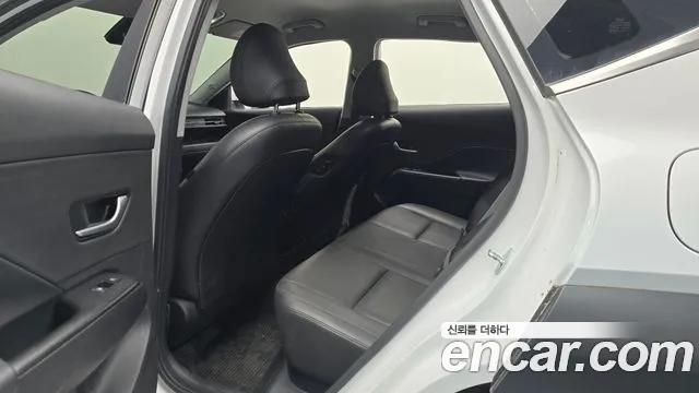 Hyundai Kona 2023 thumb 8
