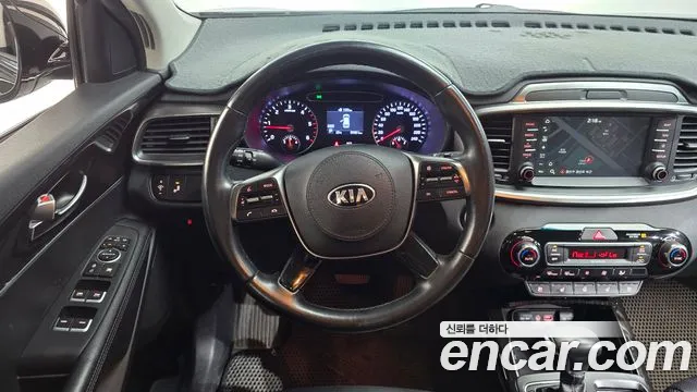 Kia Sorento 2017 thumb 8
