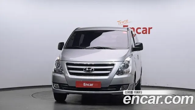 Hyundai Staria 2016 thumb 9