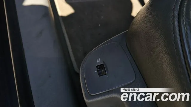 Renault SM5 2010 thumb 7
