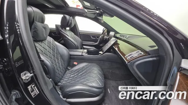 Mercedes-Benz S-Class 2021 thumb 3