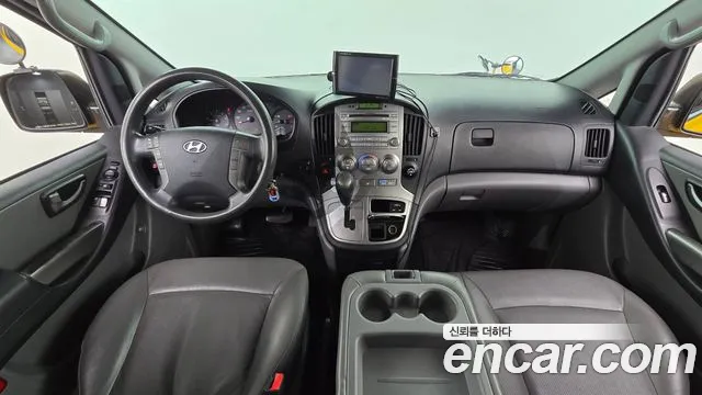 Hyundai Staria 2013 thumb 11