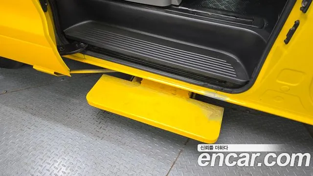 Hyundai Staria 2013 thumb 2