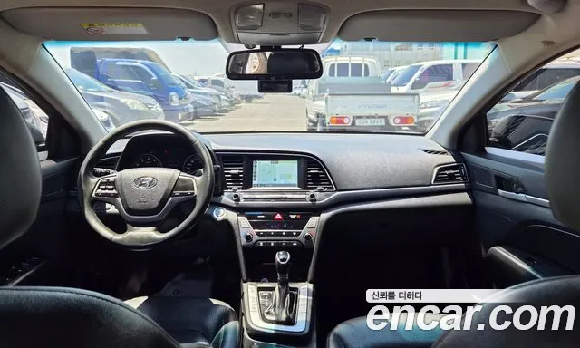 Hyundai Avante 2016 thumb 12