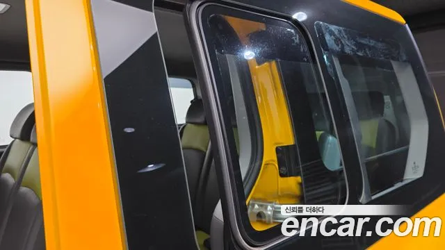 Hyundai Staria 2016 thumb 11