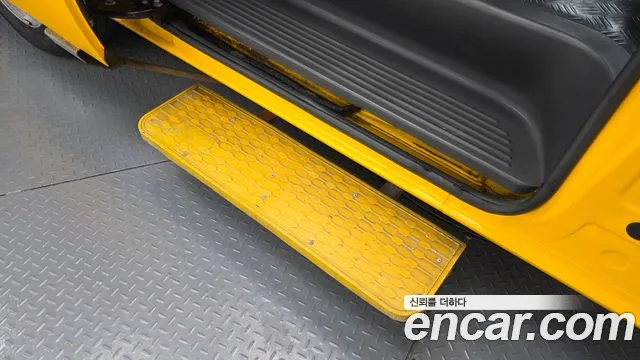 Hyundai Staria 2016 thumb 5